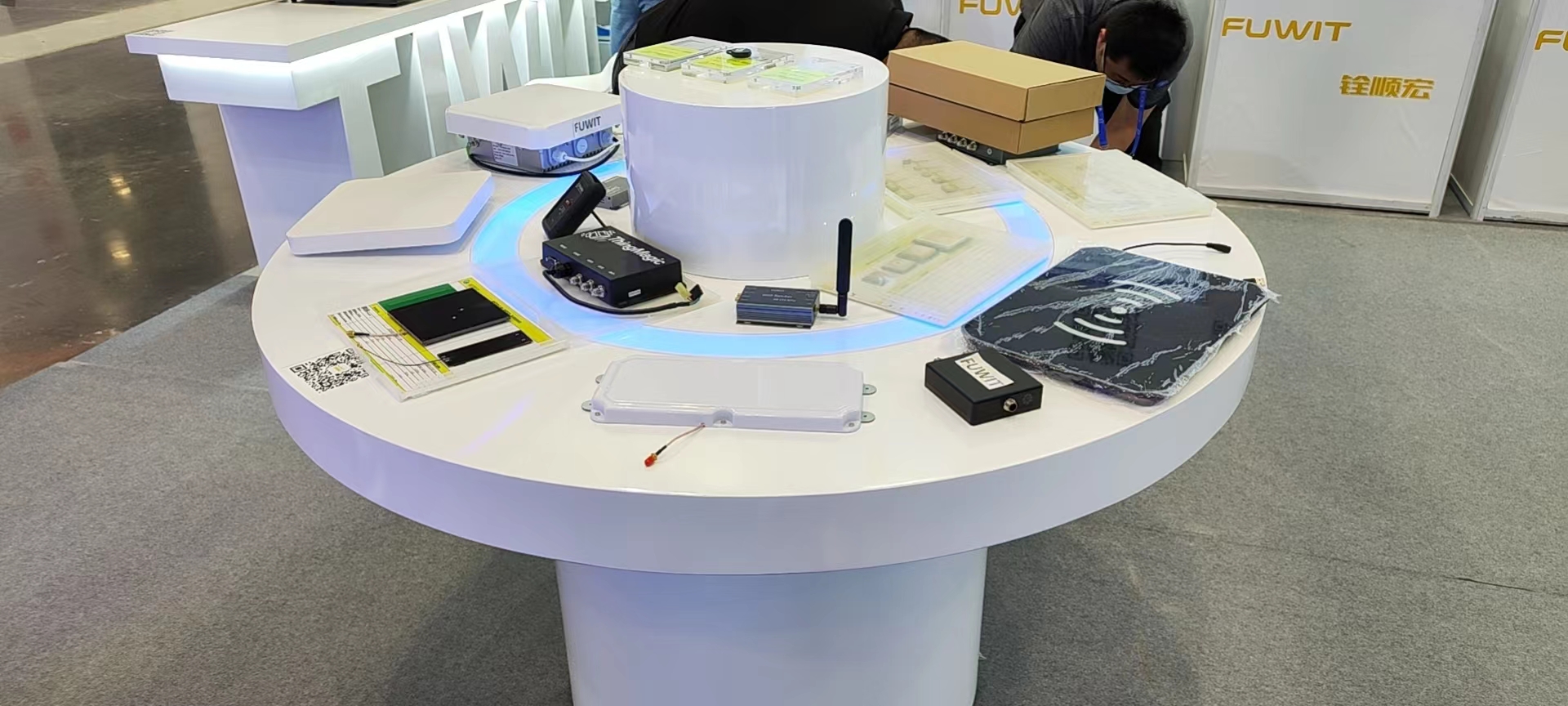 RFID桌面式读写器